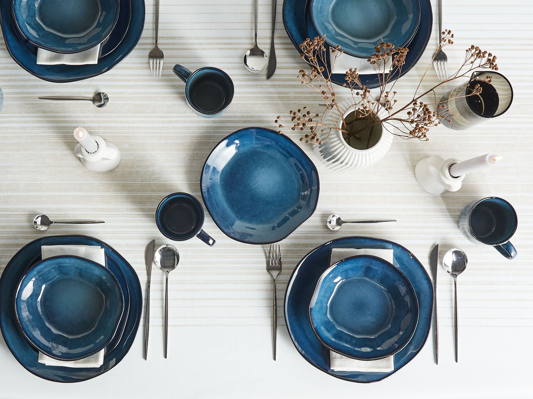 HAWTHORN 16-Piece Stoneware Dinnerware Set – Blue - Image 4